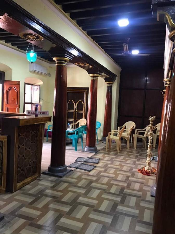 Hotel Anandhiram Heritage Karaikal Exterior foto